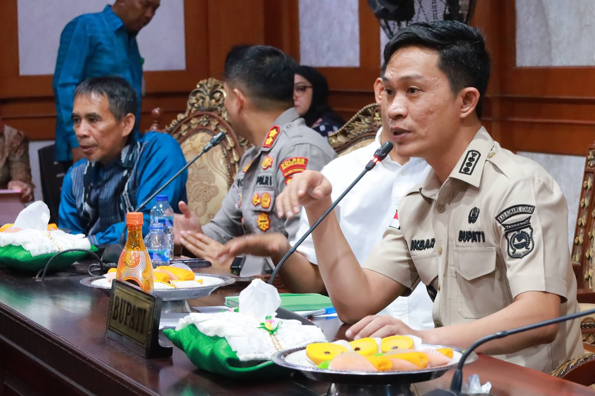 Bupati Konawe Utara Pimpin Rakor Percepatan Pembangunan Jalan Beton MTT